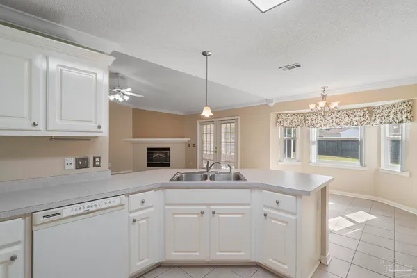 $324,900 | 4825 Broadleaf Drive, Pace, FL 32571