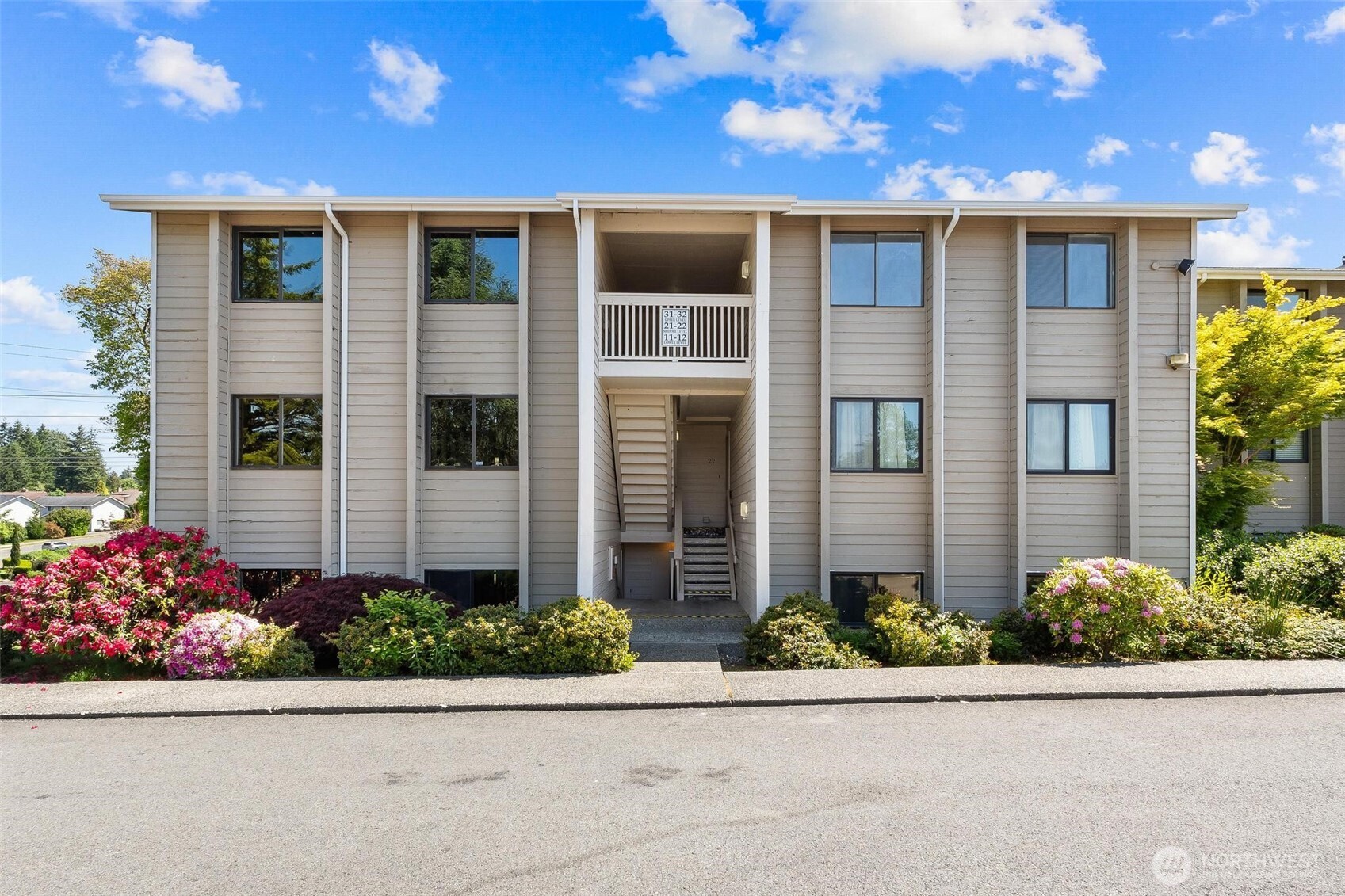 1315 South Puget Drive, Unit F12 Renton, WA 98055 - Photo 23 of 24