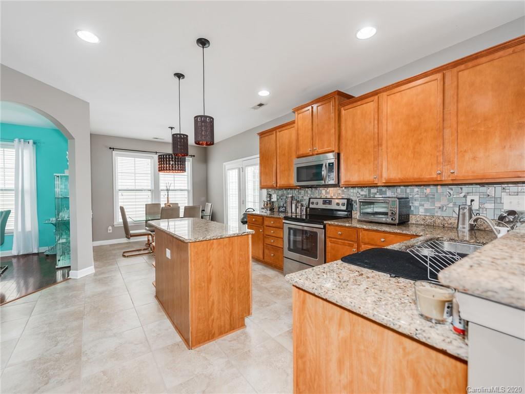 11028 Greenhead View Road Charlotte, NC 28262 - Photo 10 of 31 Gallery Image 10