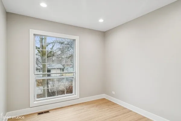 $3,350 | 23726 North Overhill Drive, Lake Zurich, IL 60047