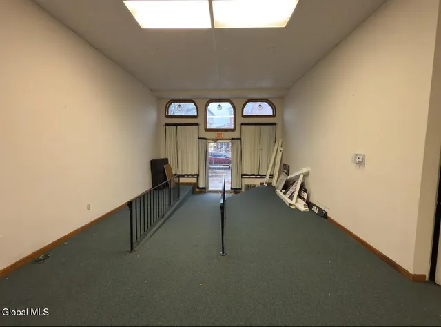 $1,200 | 7 North Main Street, Gloversville, NY 12078