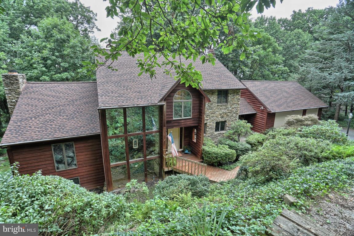 2609 Pennwood Road Lancaster, PA 17601 - Photo 1 of 24 Gallery Image 1