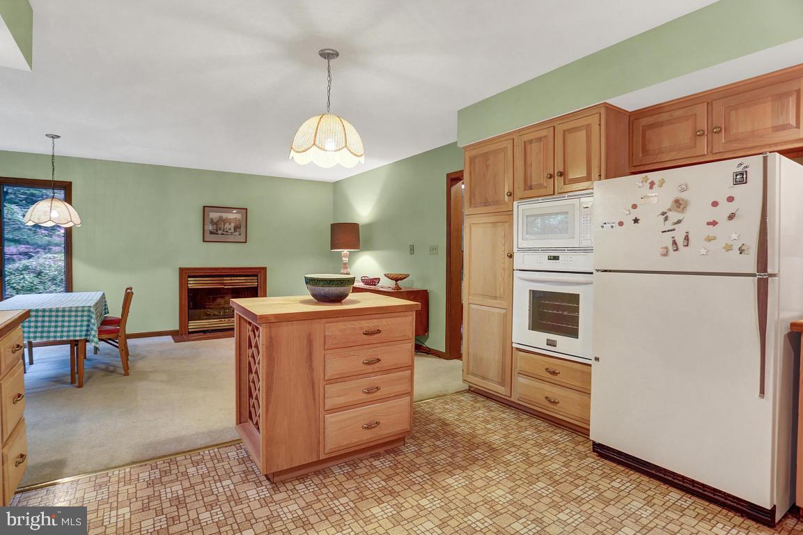 2609 Pennwood Road Lancaster, PA 17601 - Photo 9 of 24 Gallery Image 9