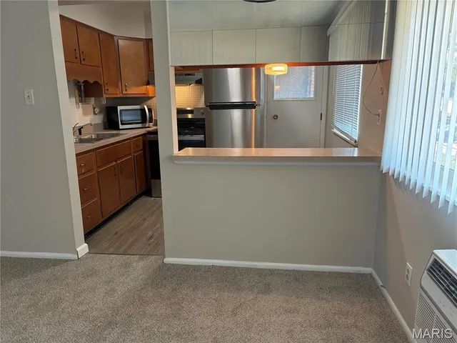 $49,400 | 7407 Sieloff Drive, Unit F, Hazelwood, MO 63042