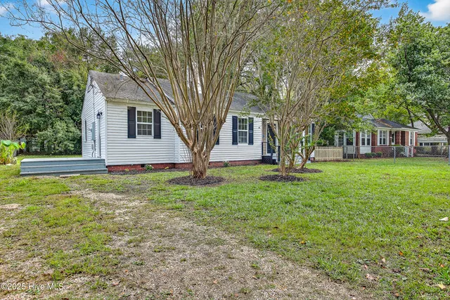 $244,000 | 122 East Bayshore Boulevard, Jacksonville, NC 28540