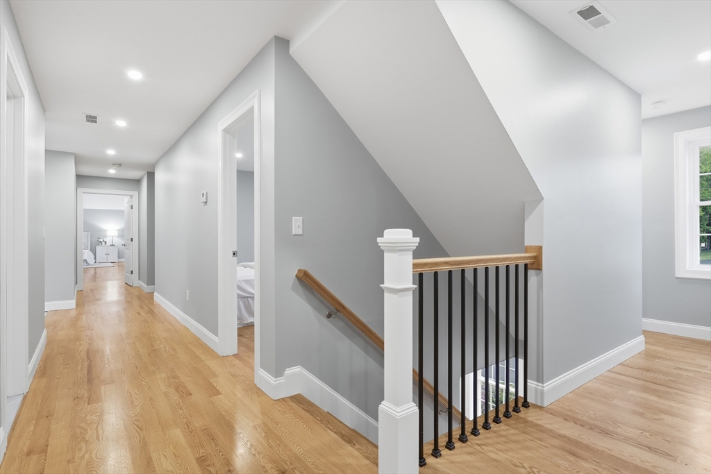 22 Townsend Road Shirley, MA 01464 - Photo 16 of 37 Gallery Image 16