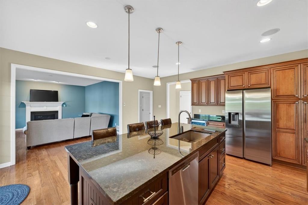 107 Stafford Drive McKees Rocks, PA 15136 - Photo 5 of 50