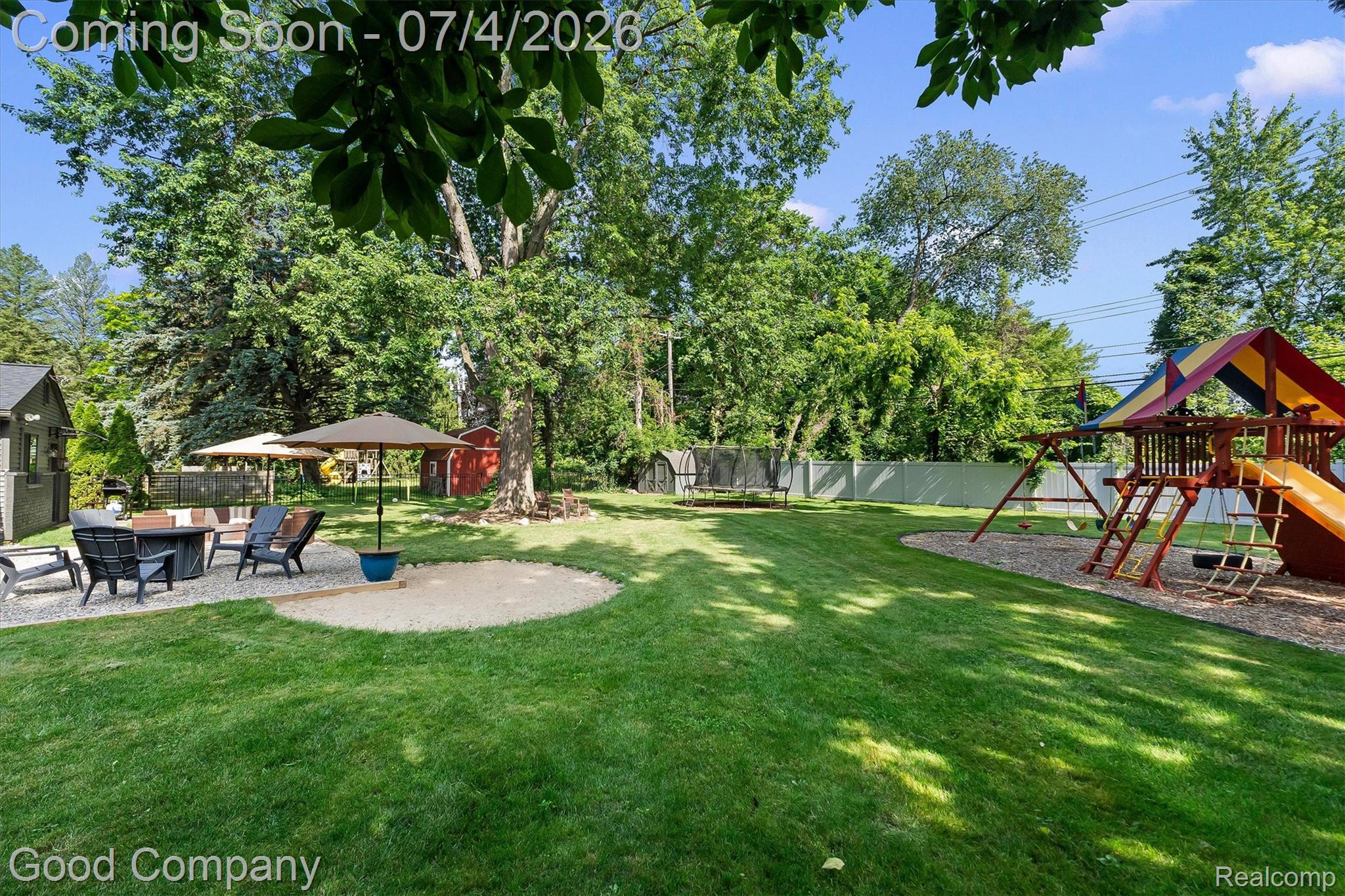 141 Nesbit Lane Rochester, MI 48309 - Photo 46 of 47 50-Nesbit -40.jpg