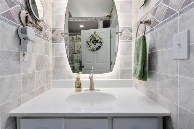 $469,000 | 5825 Noland Road, Kansas City, MO 64133