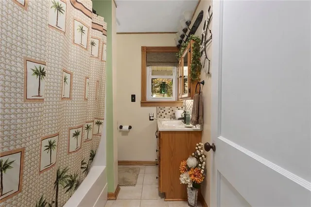 $469,000 | 5825 Noland Road, Kansas City, MO 64133