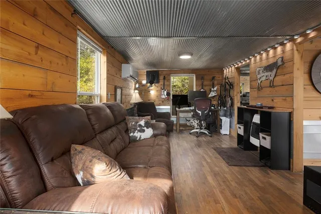 $469,000 | 5825 Noland Road, Kansas City, MO 64133