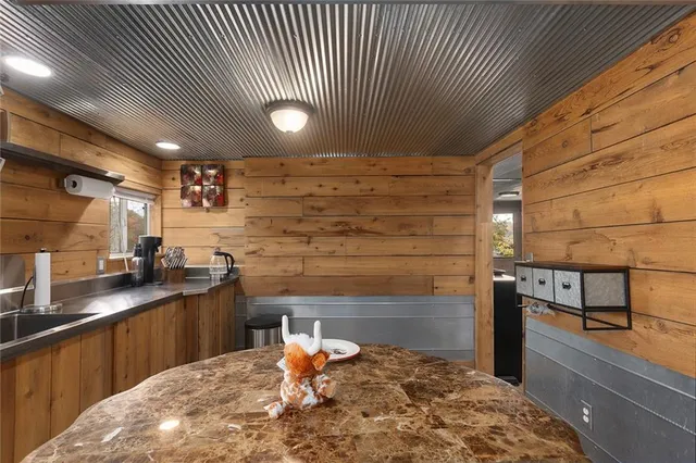 $479,000 | 5825 Noland Road, Kansas City, MO 64133