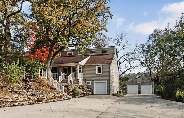 $469,000 | 5825 Noland Road, Kansas City, MO 64133