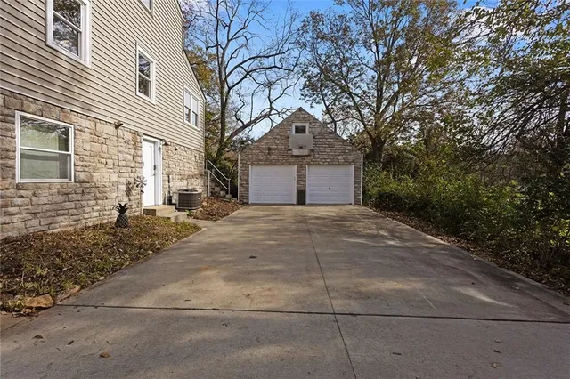 $469,000 | 5825 Noland Road, Kansas City, MO 64133