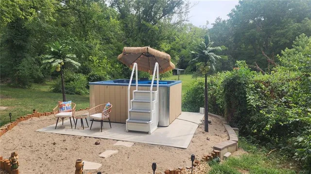 $469,000 | 5825 Noland Road, Kansas City, MO 64133