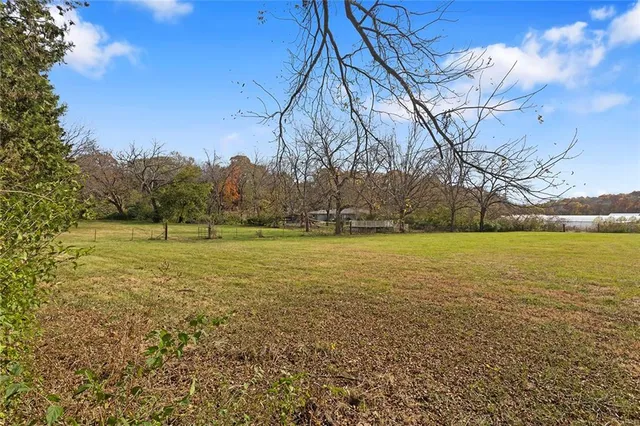 $479,000 | 5825 Noland Road, Kansas City, MO 64133