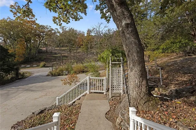 $479,000 | 5825 Noland Road, Kansas City, MO 64133