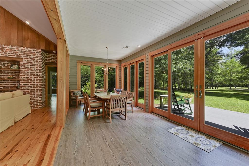 29285 Berry Todd Road Lacombe, LA 70445 - Photo 8 of 25 Gallery Image 8