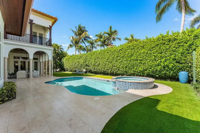 $7,450,000 | 2233 Date Palm Road, Boca Raton, FL 33432