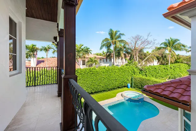 $7,450,000 | 2233 Date Palm Road, Boca Raton, FL 33432