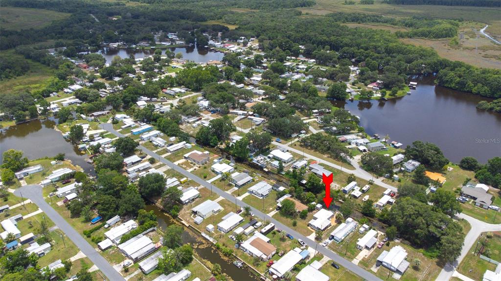 9936 East Perch Court Inverness, FL 34450 - Photo 2 of 30 a picture of flowers