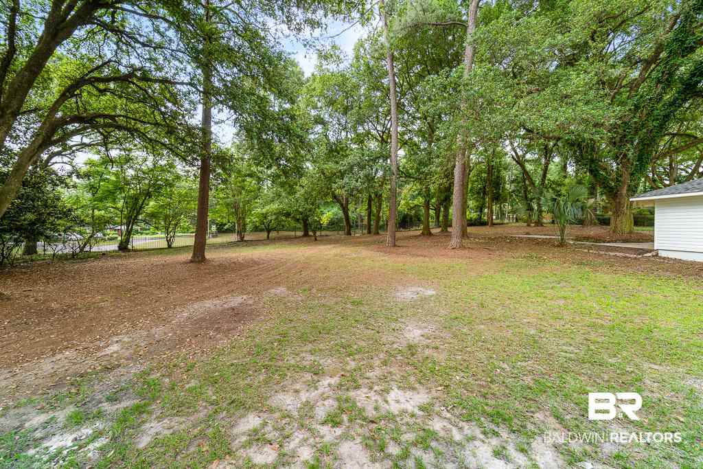 3901 Montclaire Way Mobile, AL 36609 - Photo 30 of 35