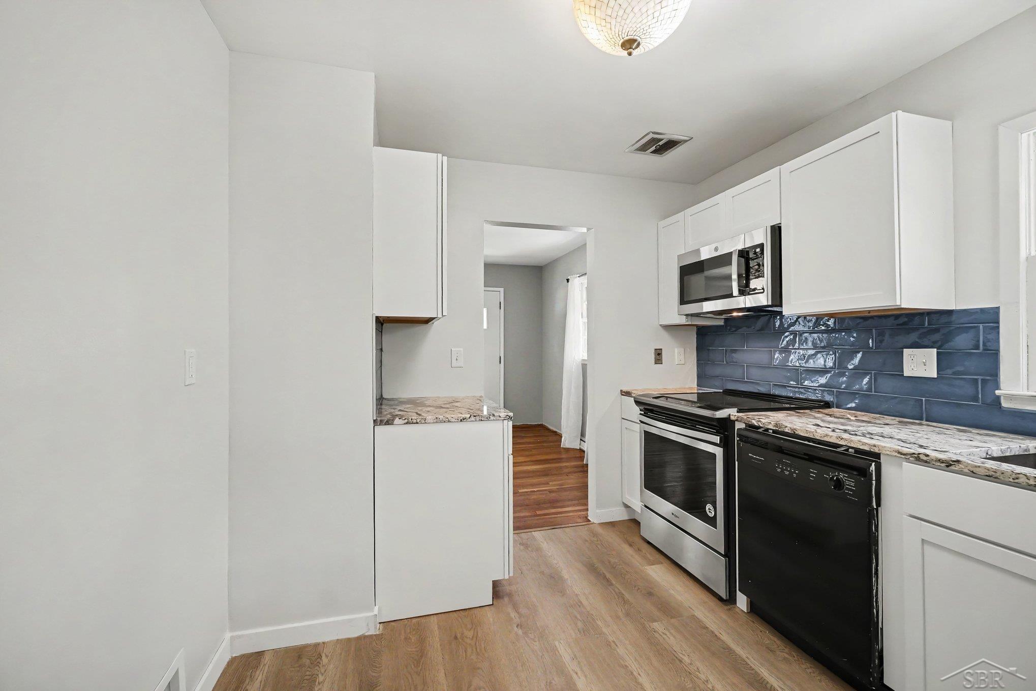 1502 34th Street Bay City, MI 48708 - Photo 7 of 22 Gallery Image 7