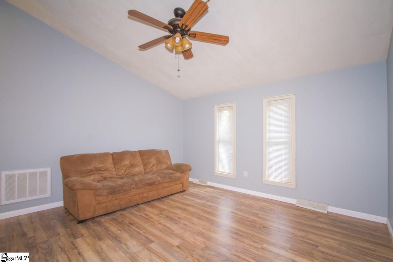 415 Westchester Road Easley, SC 29640 - Photo 3 of 24