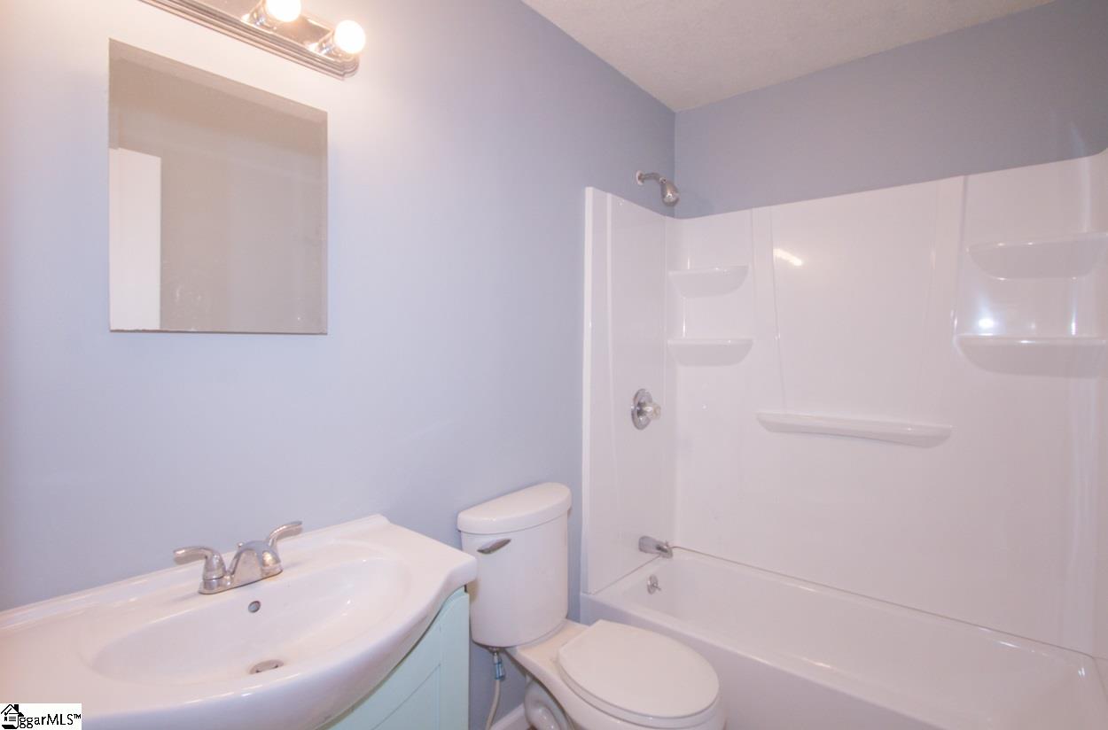 415 Westchester Road Easley, SC 29640 - Photo 10 of 24