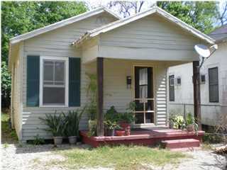 419 Cleveland Street Lafayette, LA 70501 - Photo 1 of 1 Primary Photo