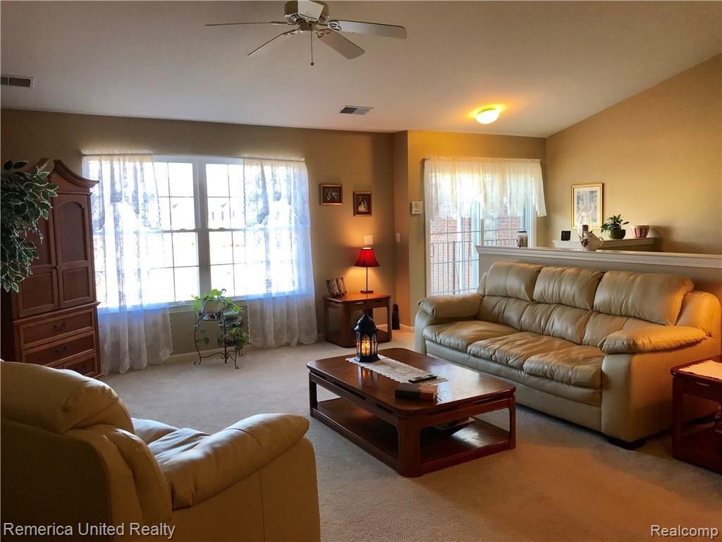 1109 Rial Lake Drive, Unit 47 Howell, MI 48843 - Photo 7 of 33 Great Room #1