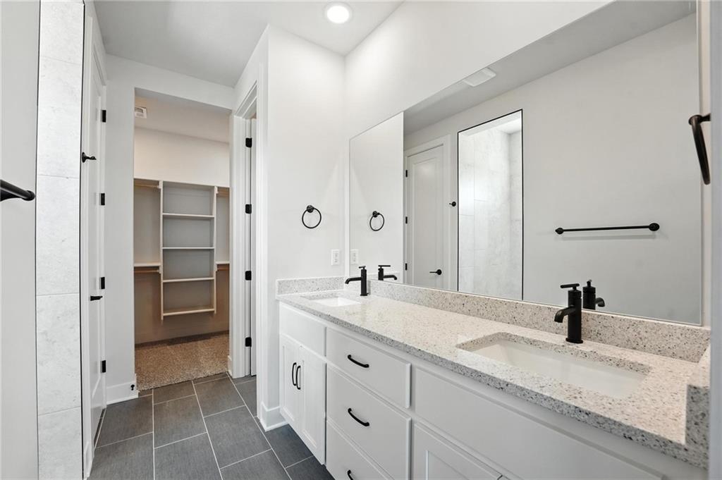 20632 Skyview Lane Spring Hill, KS 66083 - Photo 14 of 21