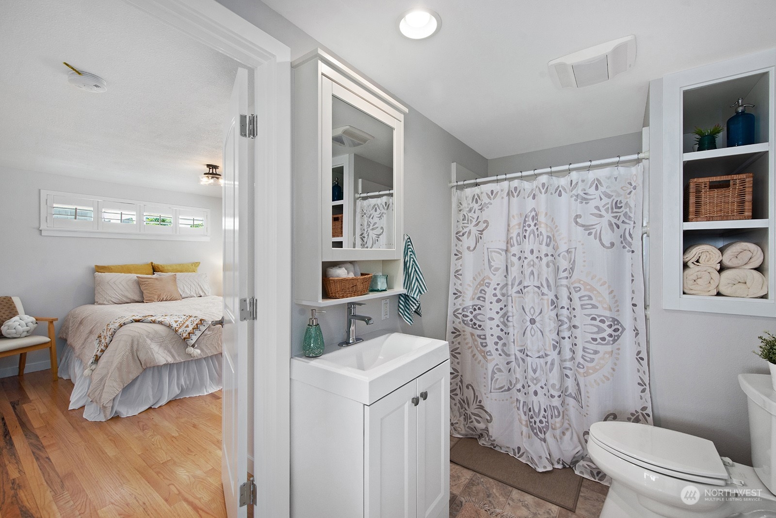 6800 Southwest Maury Park Road Vashon, WA 98070 - Photo 32 of 40 Gallery Image 32