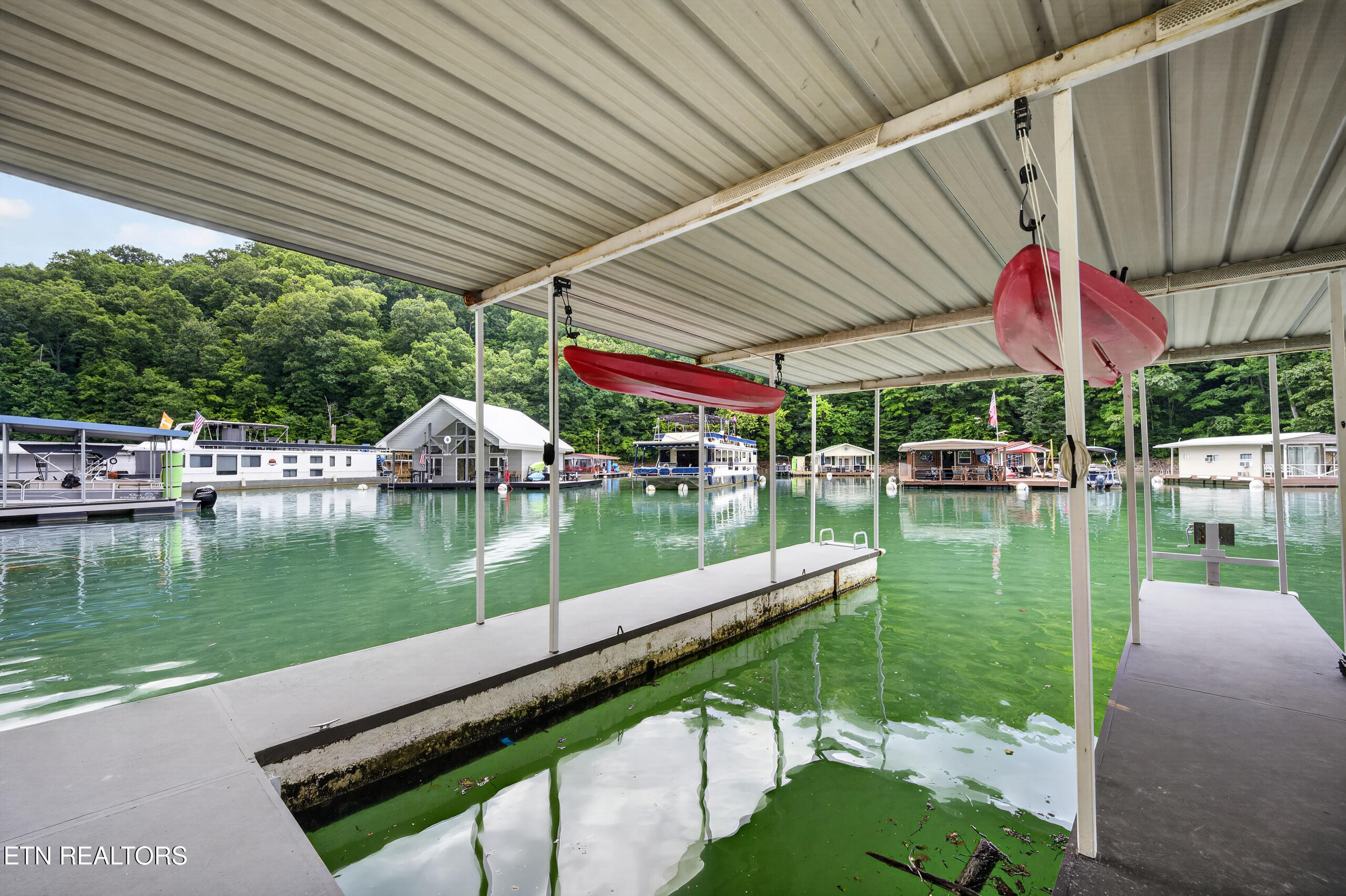 810 Indian River Boat Dock Road Jacksboro, TN 37757 - Photo 30 of 51 810+814-Indian-River-Boat-50