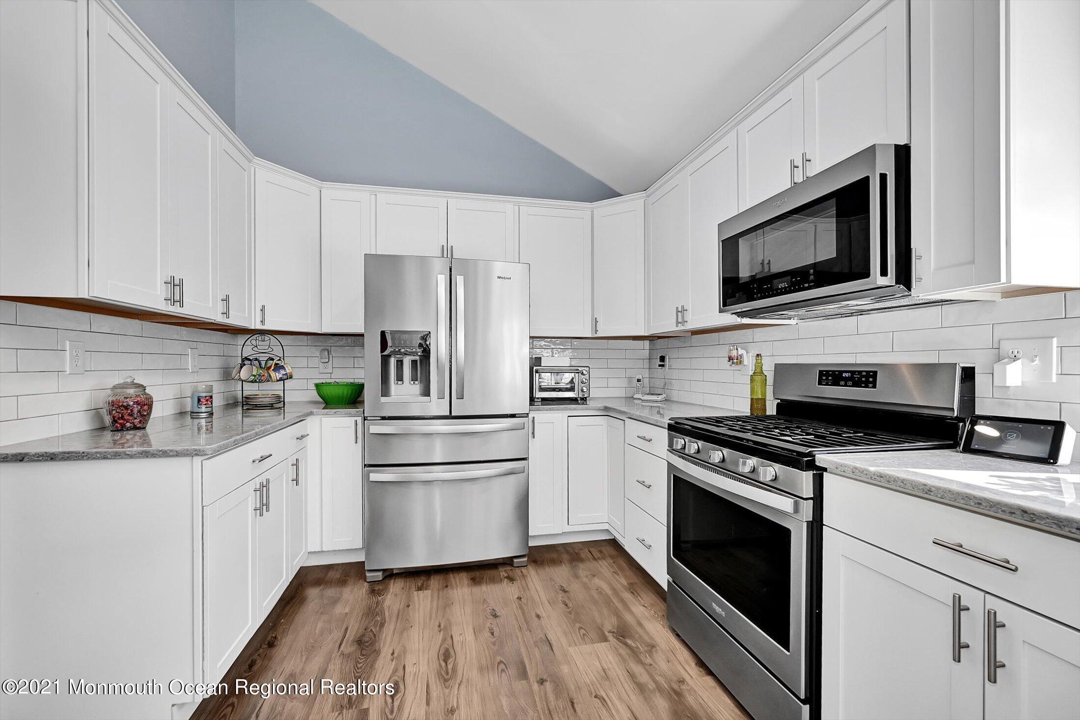21 Anchor Road Barnegat, NJ 08005 - Photo 12 of 37 13-15518595