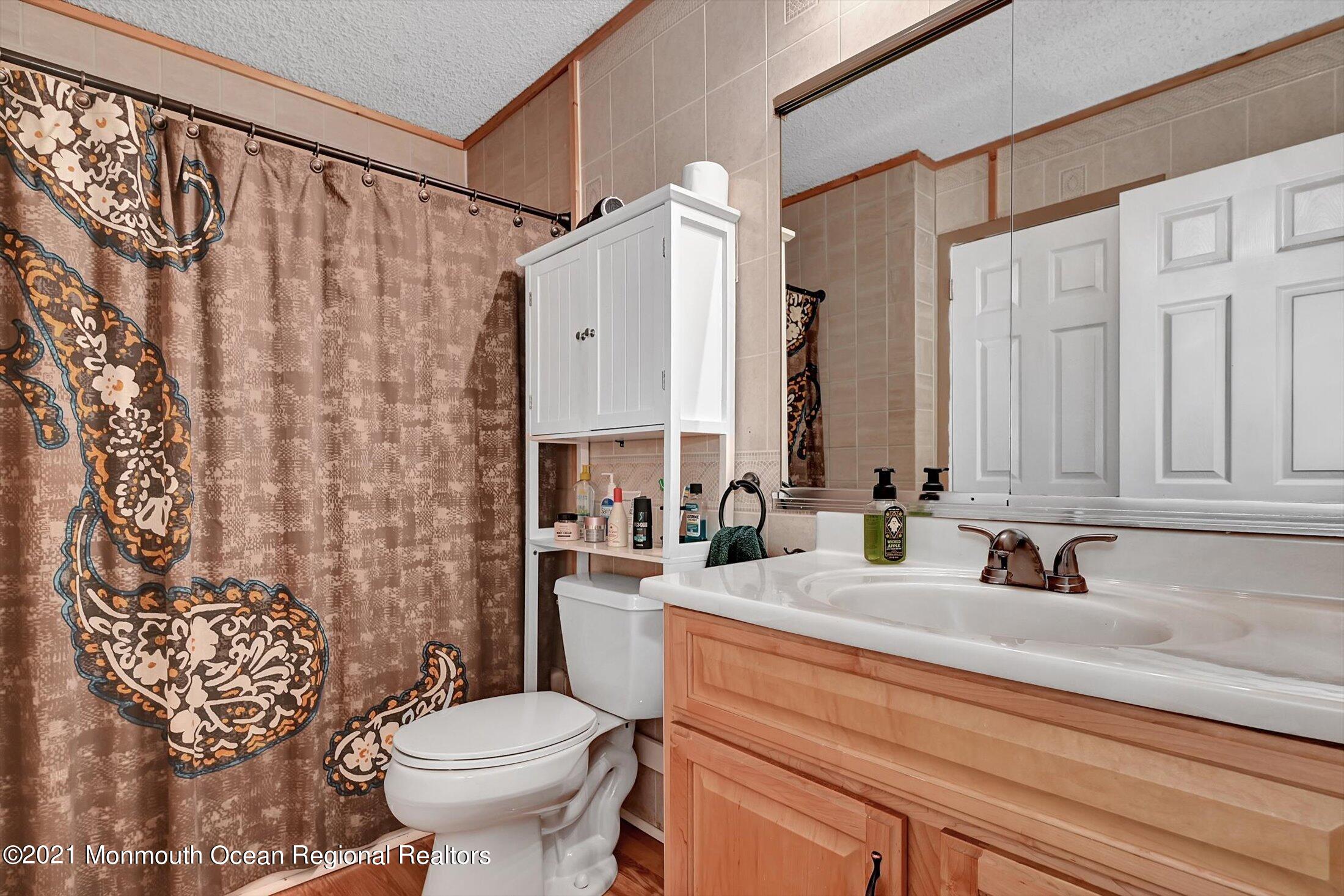 21 Anchor Road Barnegat, NJ 08005 - Photo 17 of 37 19-15518482