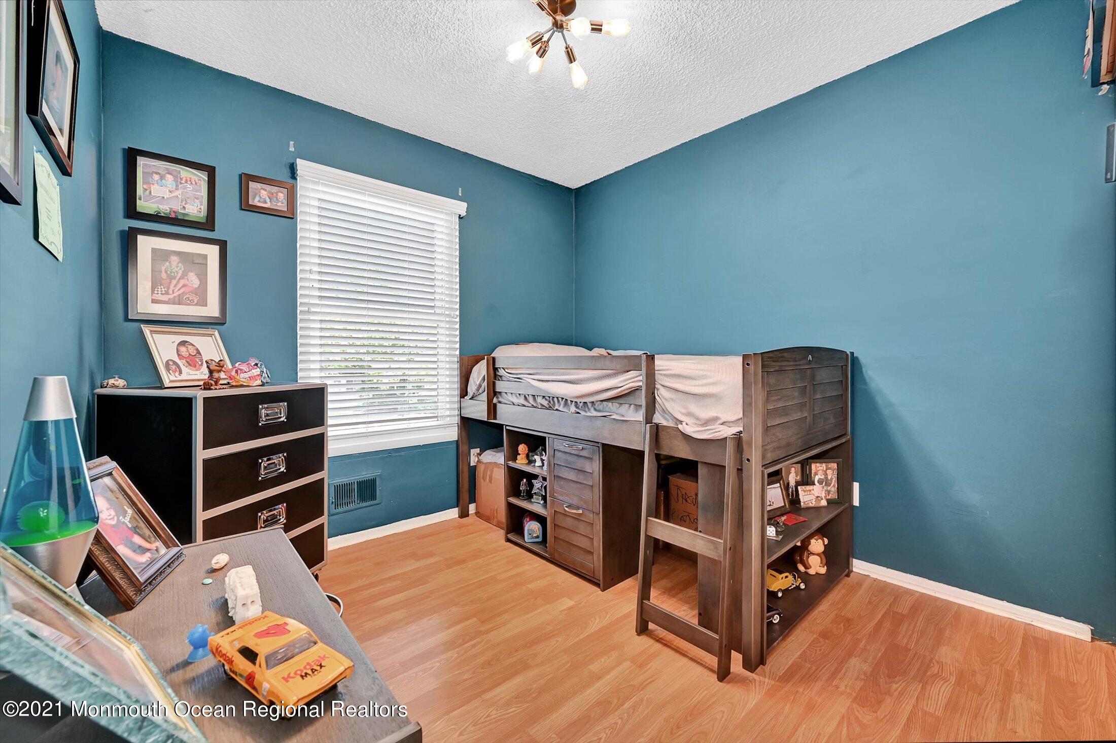21 Anchor Road Barnegat, NJ 08005 - Photo 18 of 37 20-15518529