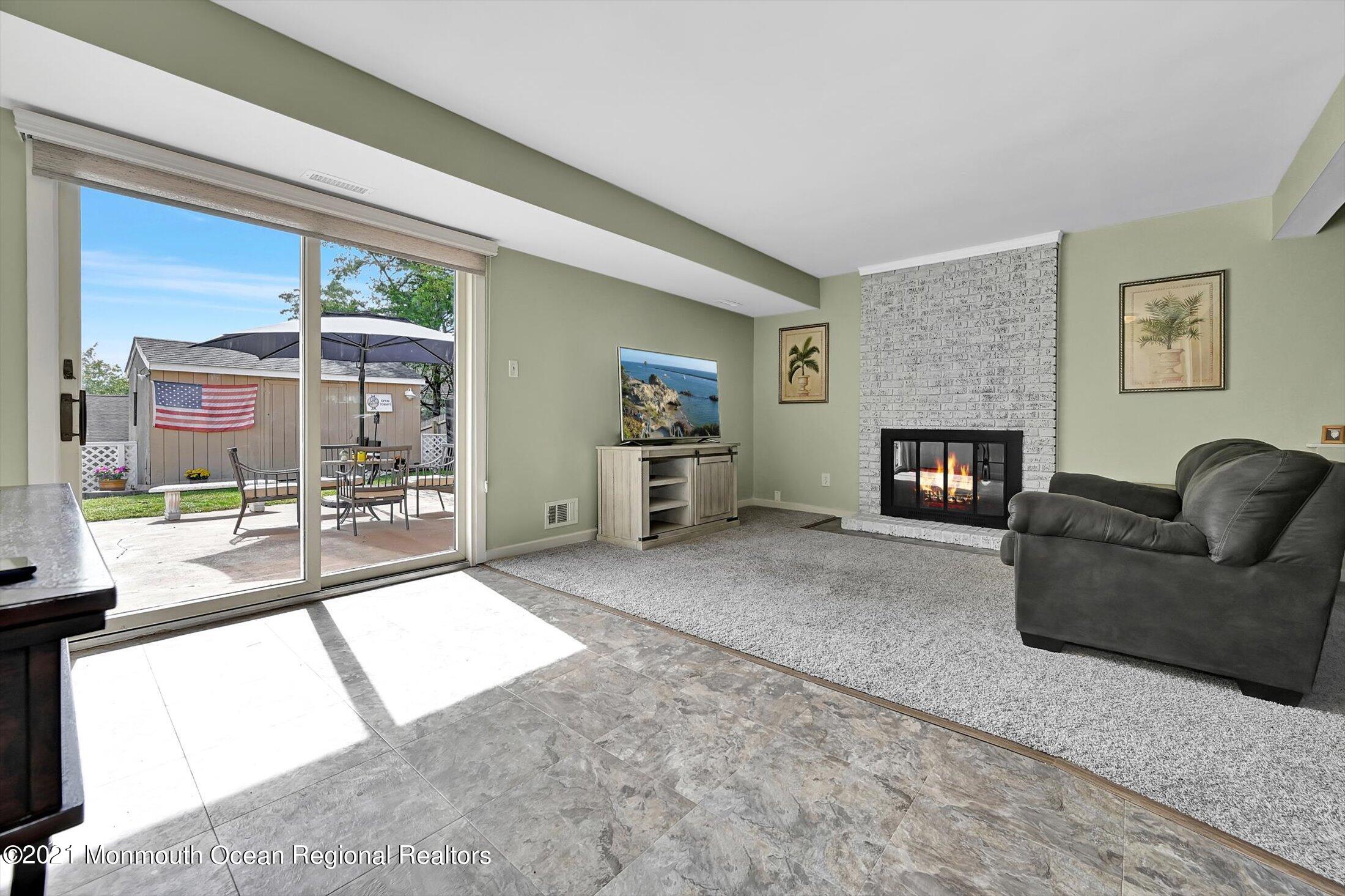21 Anchor Road Barnegat, NJ 08005 - Photo 21 of 37 23-15518430