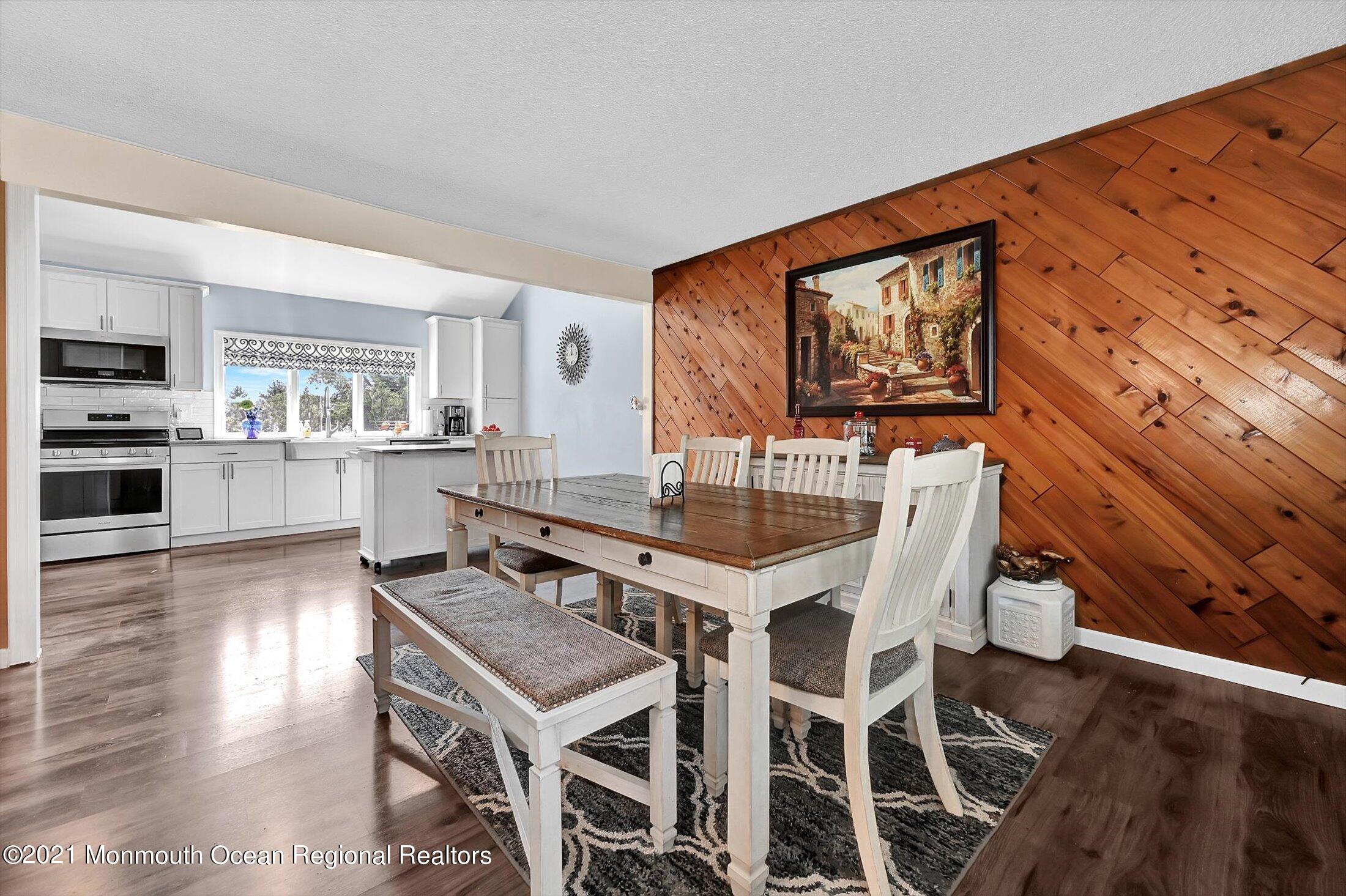 21 Anchor Road Barnegat, NJ 08005 - Photo 8 of 37 08-15518560