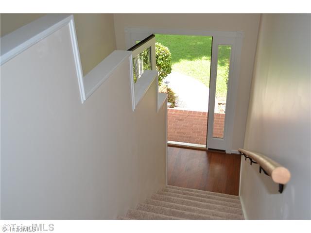 5721 Styers Ferry Road Clemmons, NC 27012 - Photo 2 of 13 Entry.