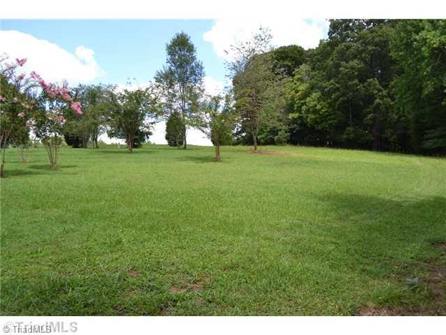 5721 Styers Ferry Road Clemmons, NC 27012 - Photo 13 of 13 Yard/Garden.