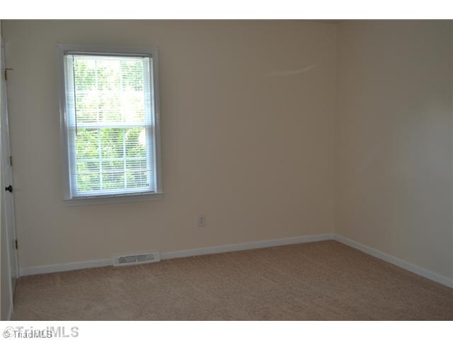 5721 Styers Ferry Road Clemmons, NC 27012 - Photo 9 of 13 2nd Bedroom.