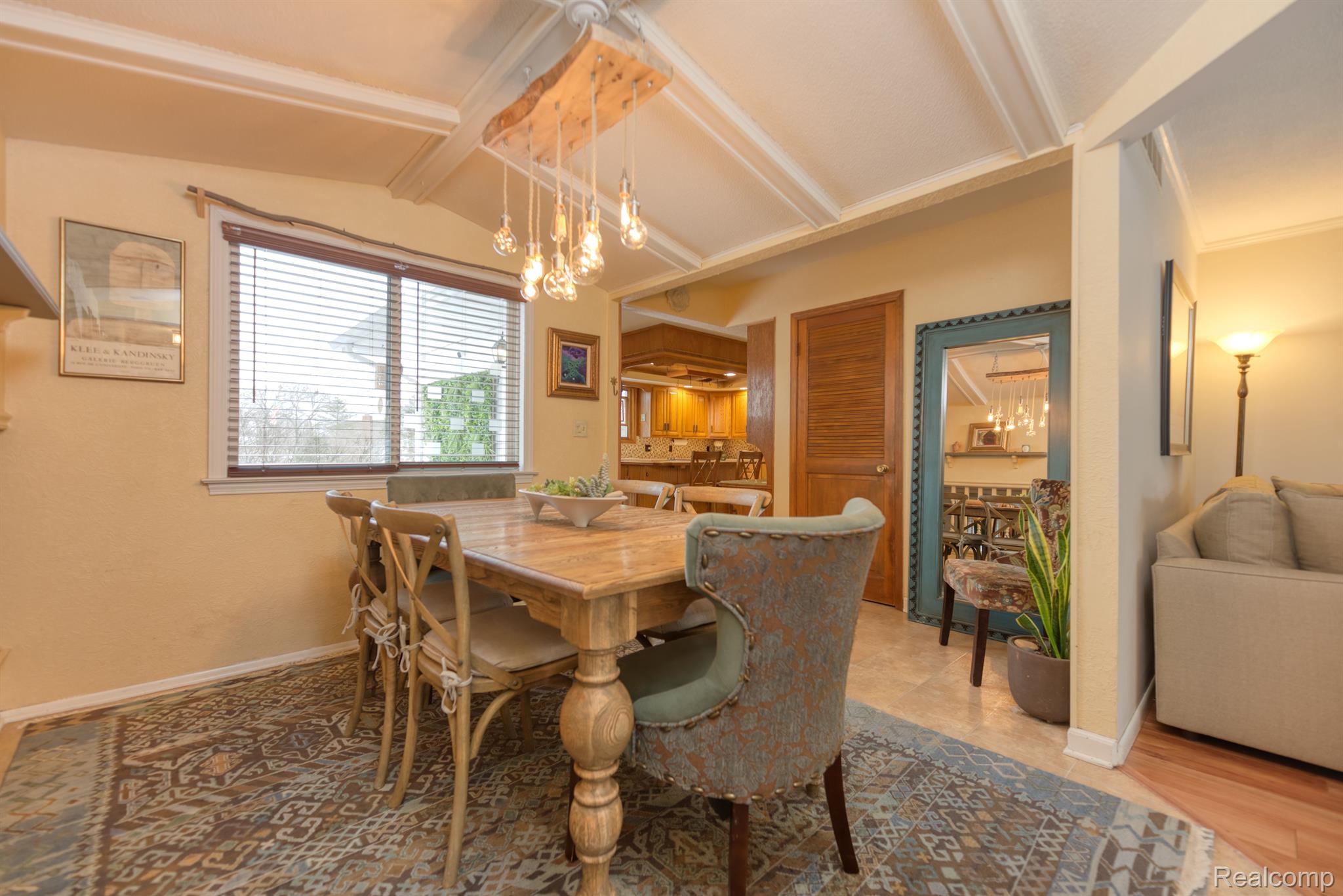 11342 Denton Hill Road Fenton, MI 48430 - Photo 6 of 29 Dining Room