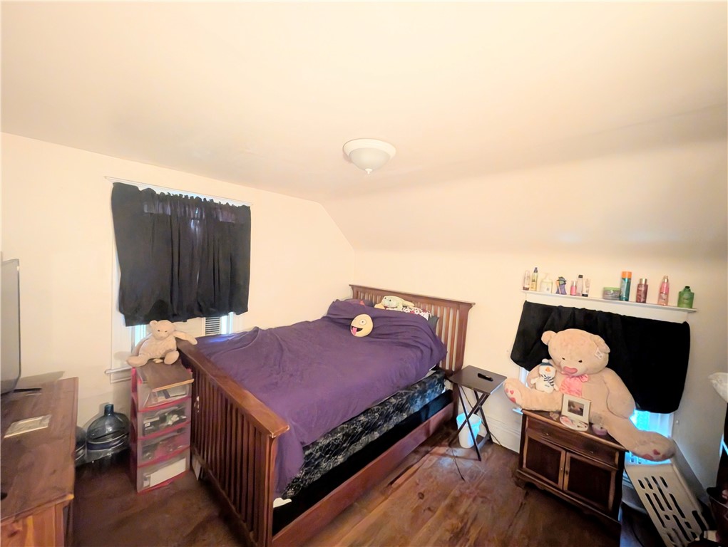 24 Lois Street Rochester, NY 14606 - Photo 11 of 17