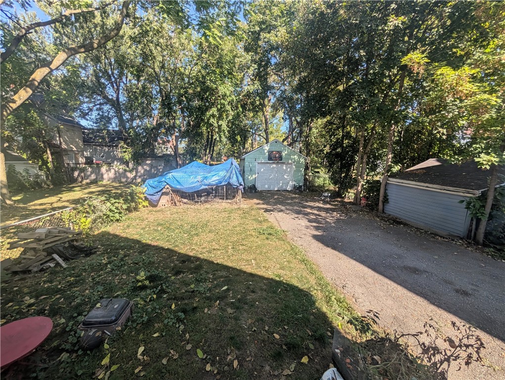 24 Lois Street Rochester, NY 14606 - Photo 13 of 17