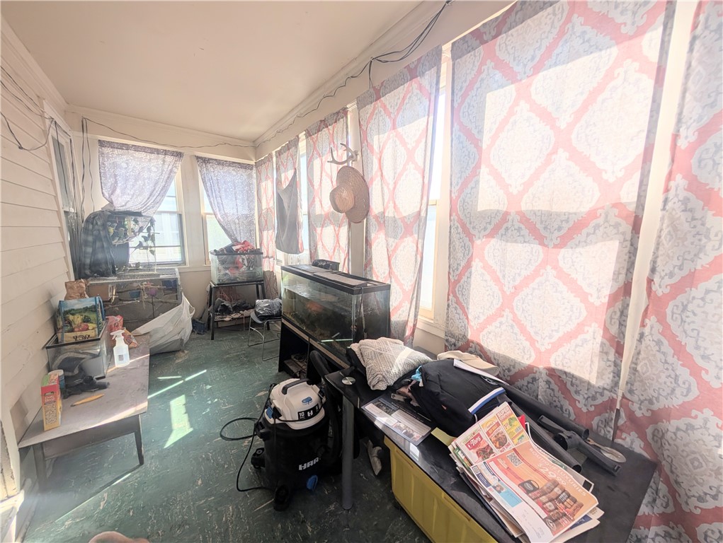 24 Lois Street Rochester, NY 14606 - Photo 4 of 17