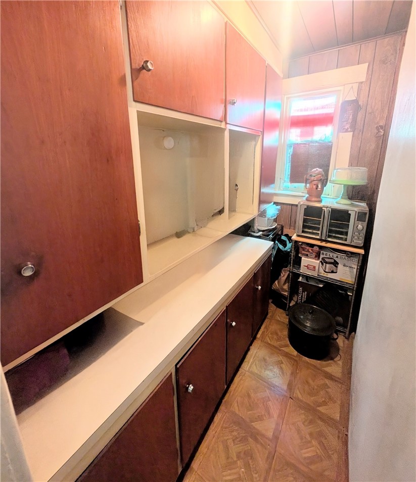 24 Lois Street Rochester, NY 14606 - Photo 7 of 17