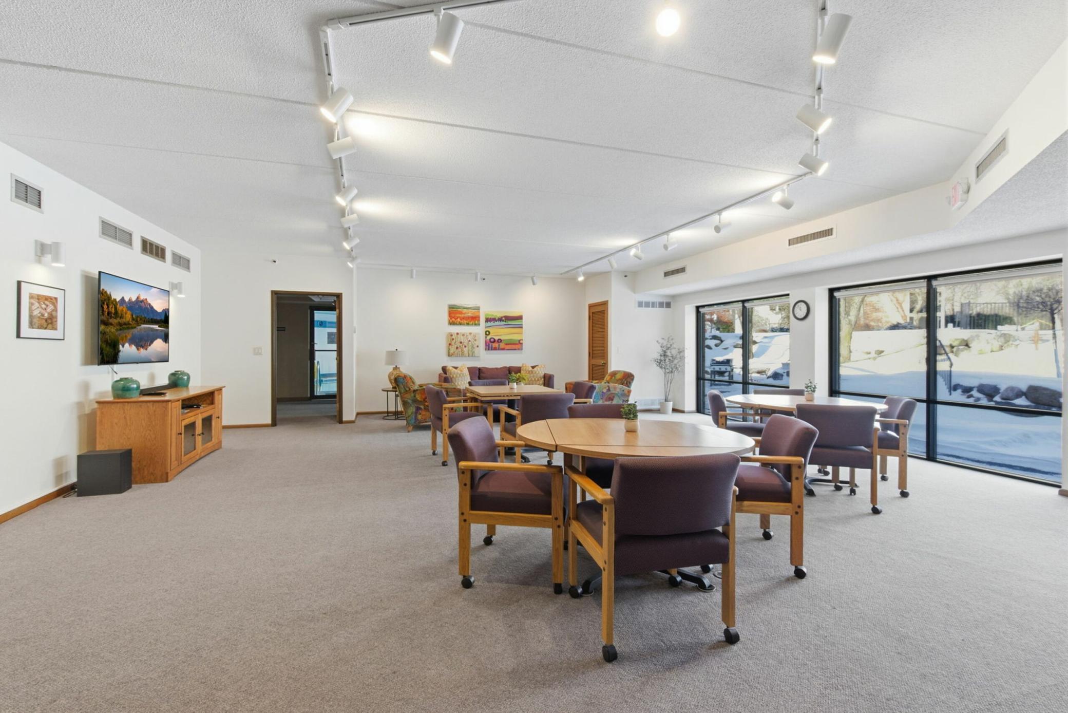 3030 St Albans Mill Road, Unit 213 Minnetonka, MN 55305 - Photo 27 of 35