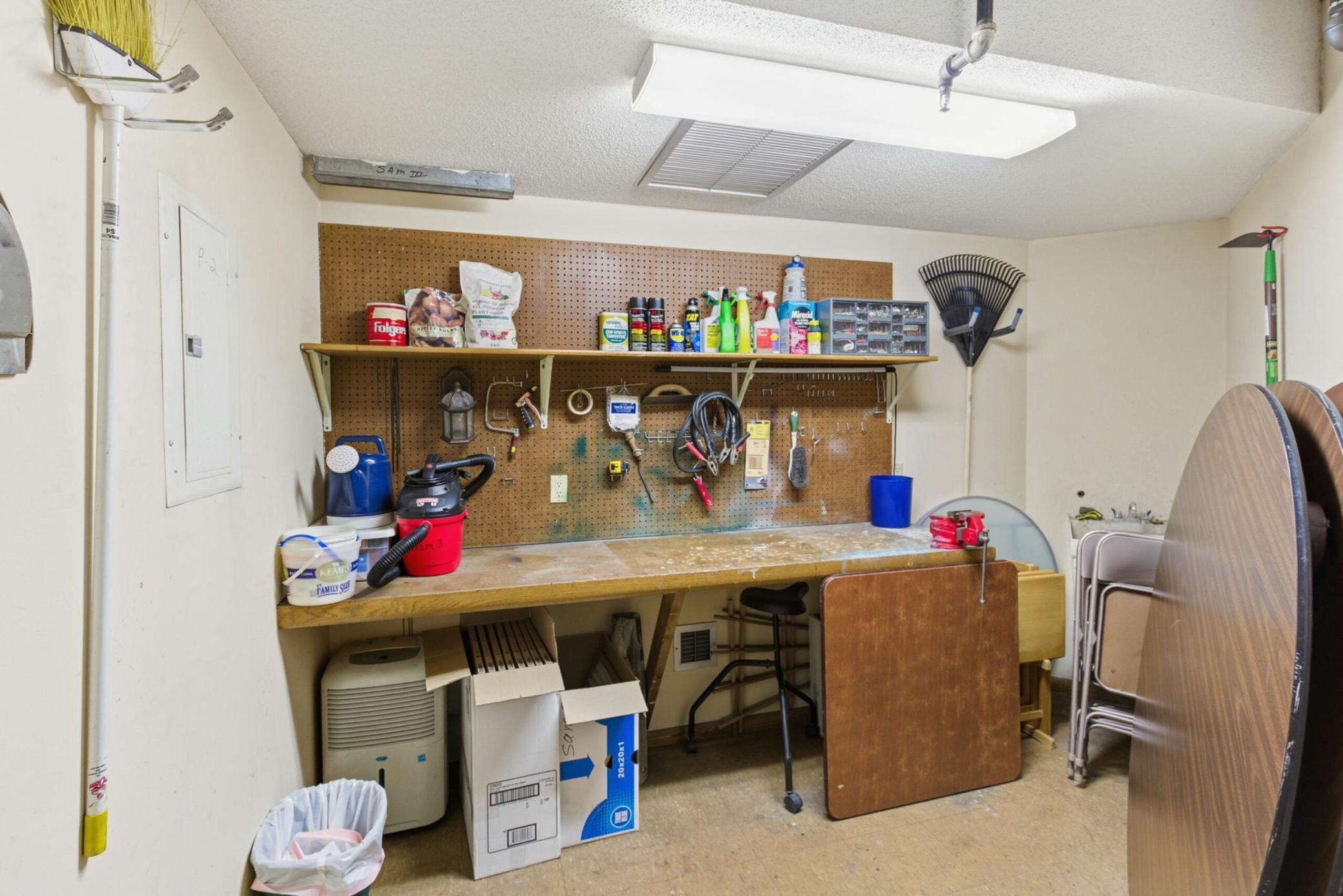 3030 St Albans Mill Road, Unit 213 Minnetonka, MN 55305 - Photo 34 of 35