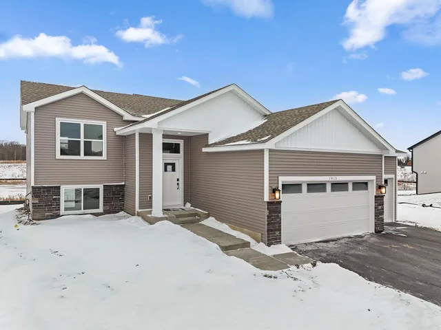 $379,985 | 1015 Ashbury Lane Northeast, Hanover, MN 55341